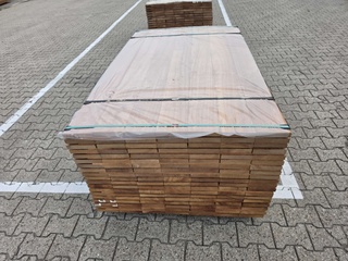 Ca. 69x Guyana Teak Planken Geschaafd, 25x145mm, lengte 175cm